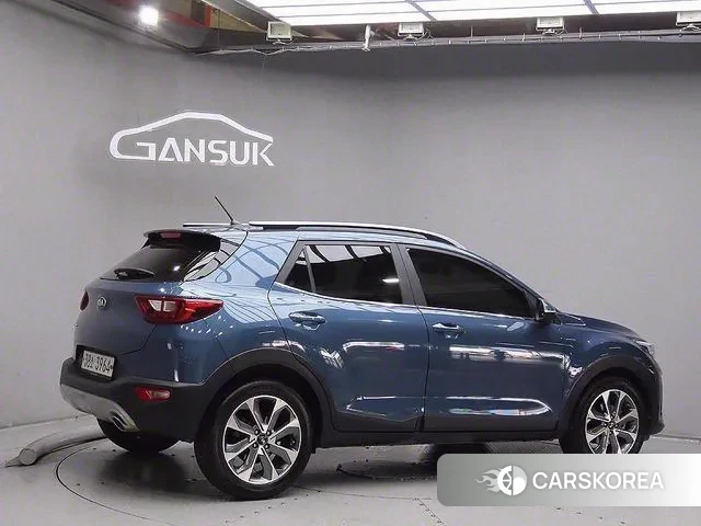 Kia Stonic id 3004604 из Кореи 14