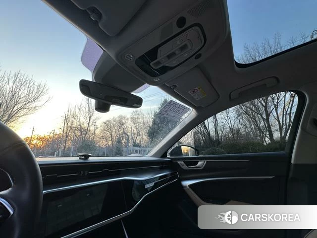 Audi A6L id 4259368 из Китая 20