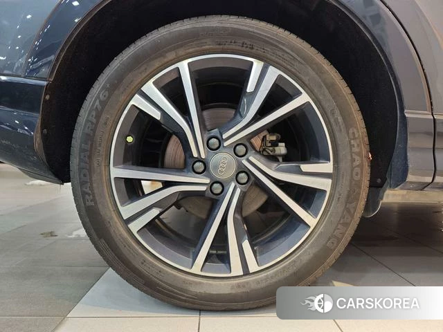 Audi Q3 Sportback id 4353803 из Китая 31