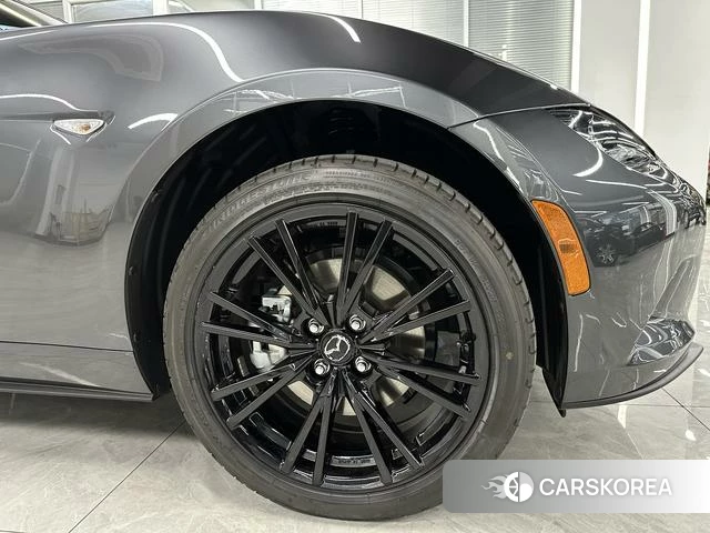 Mazda MX-5 2025 Темно-серый из Китая, фото 4