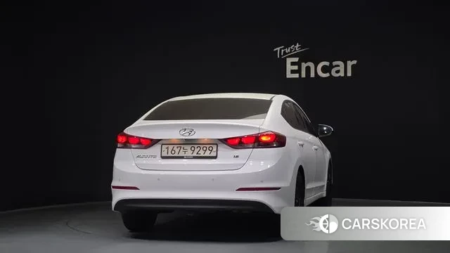 Hyundai Avante AD id 3692707 из Кореи 14