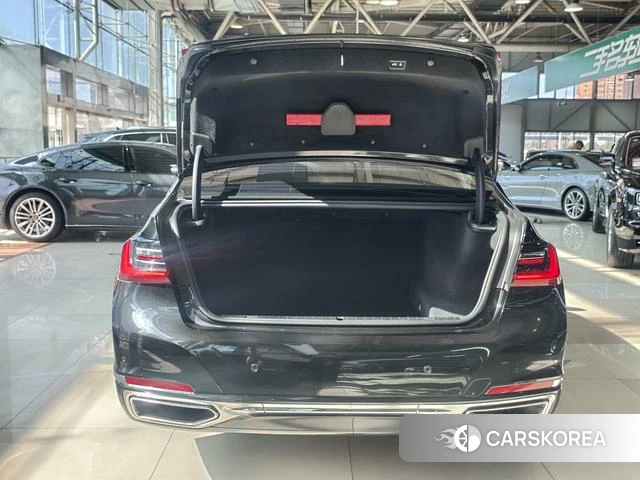 BMW 7 series id 4256854 из Китая 18