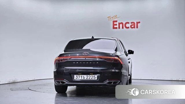 Hyundai The New Grandeur IG id 4849435 из Кореи 27