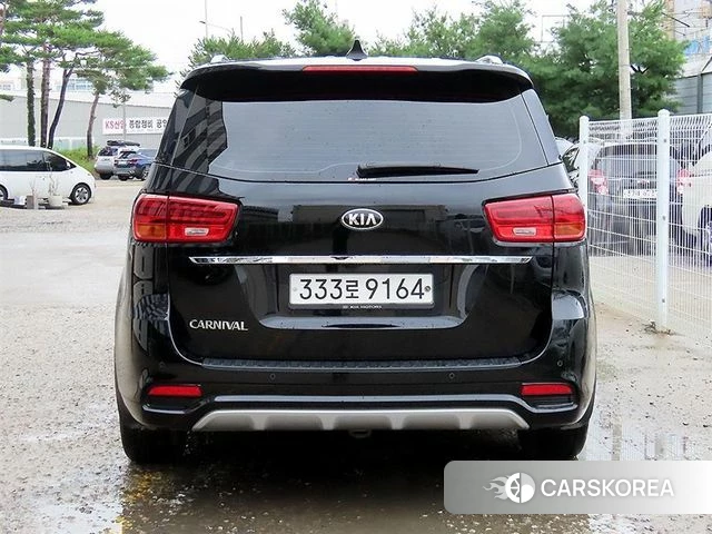 Kia The New Carnival id 4557389 из Кореи 14