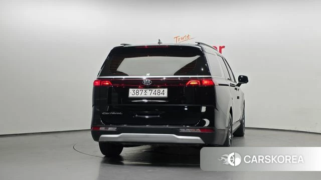 Kia Carnival 4th generation id 4593630 из Кореи 24