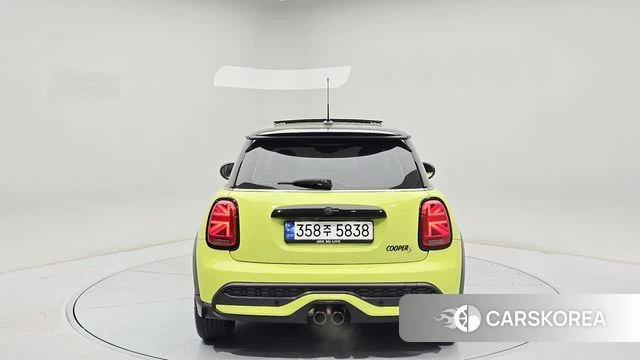 Mini Cooper S id 4354763 из Кореи 14