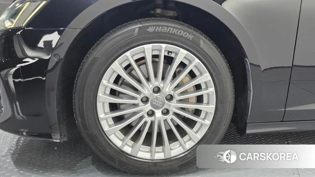 Audi A6 (C8) id 4339150 из Кореи 29