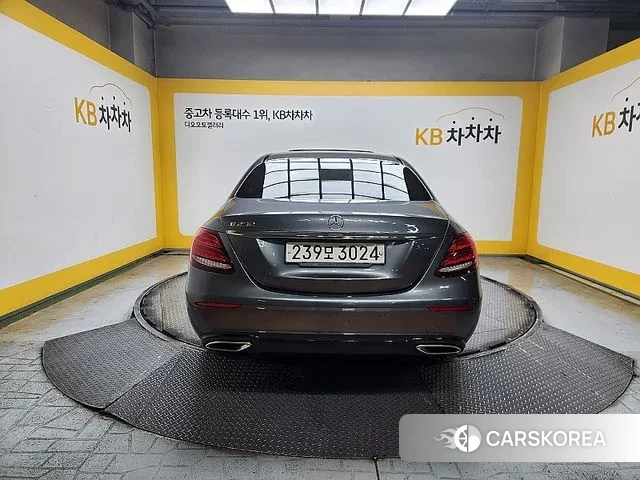 Mercedes-Benz E-Class W213 id 3646745 из Кореи 13