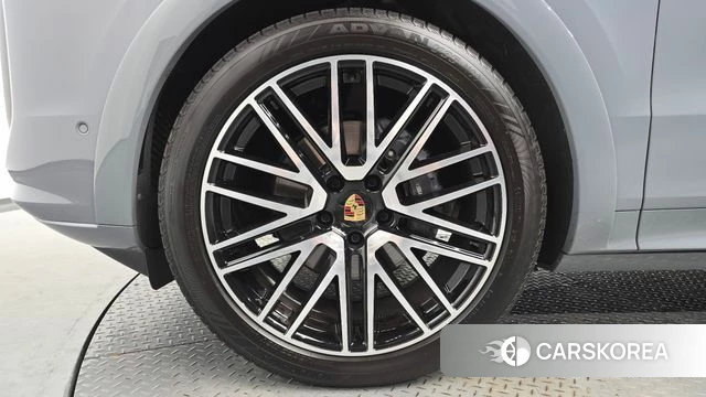 Porsche Cayenne (PO536) id 4480509 из Кореи 28