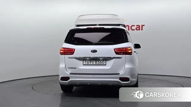 Kia The New Carnival id 3489759 из Кореи 14