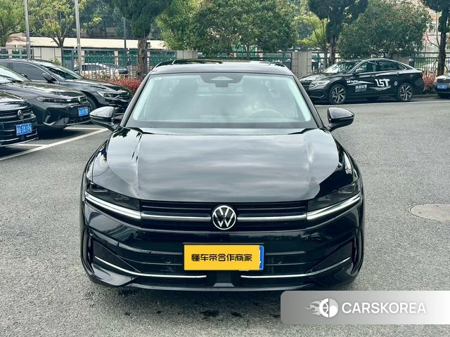 Volkswagen Magotan id 4211797 из Китая 10