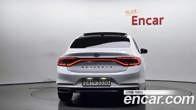 Hyundai Grandeur IG id 2761809 из Кореи 14