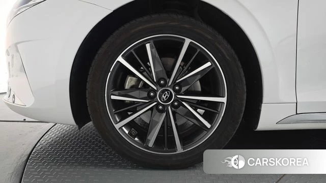 Hyundai The New Grandeur IG id 4937114 из Кореи 28