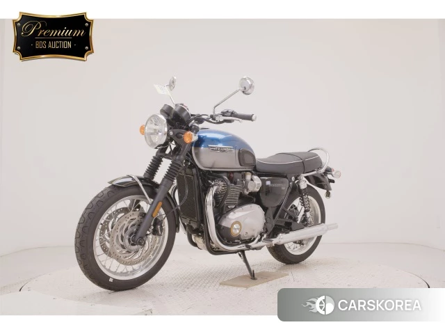 Triumph BONNEVILLE T120 2022 из Японии, фото 4