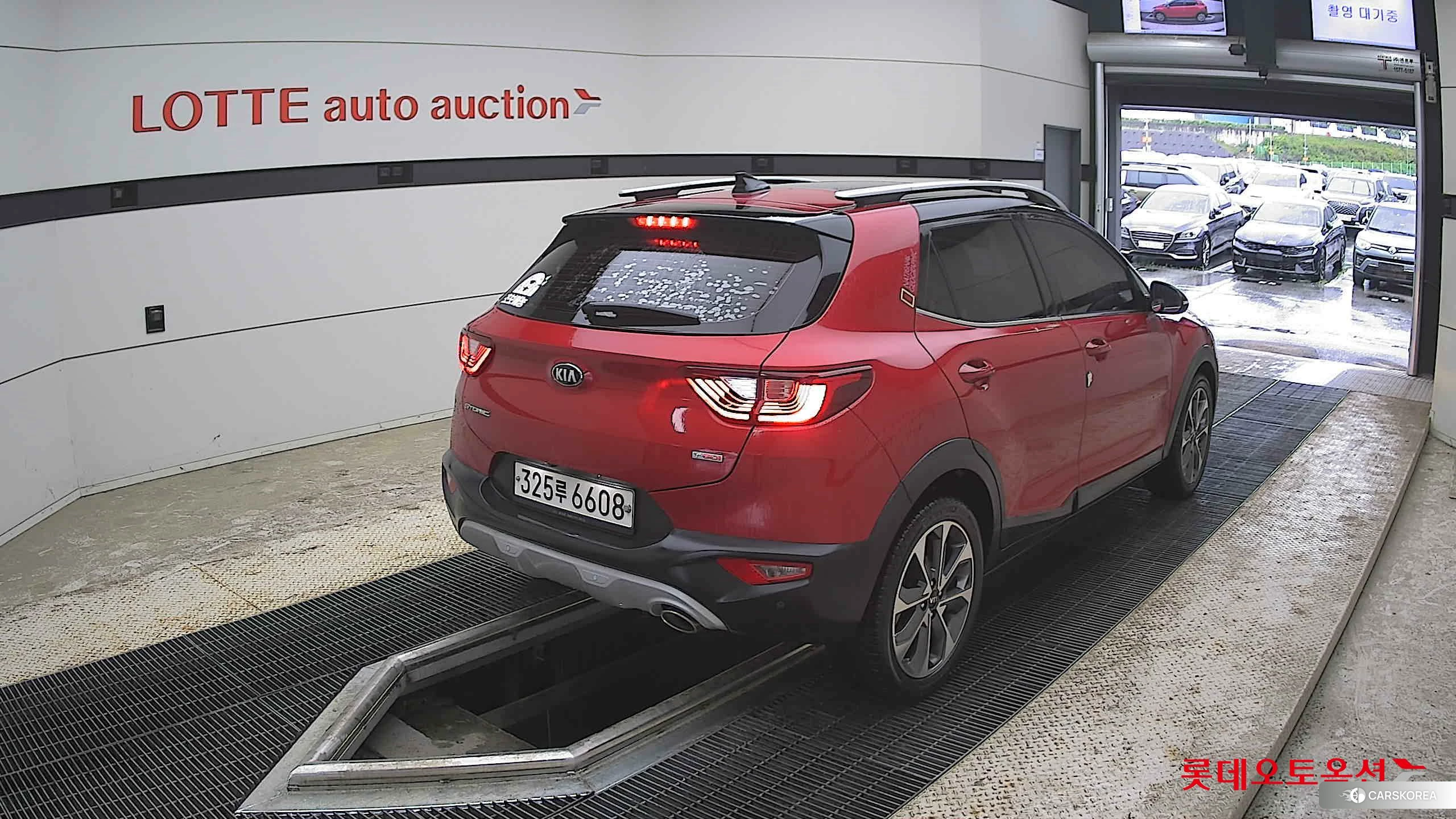Kia Stonic id 4352412 из Кореи 32