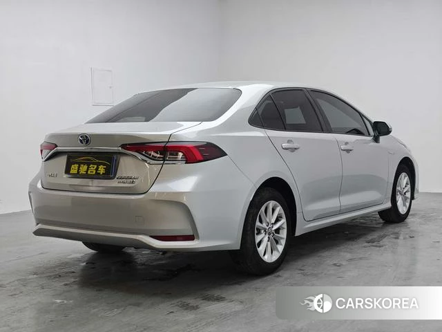 Toyota Corolla id 4334836 из Китая 11