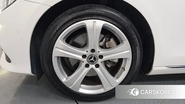 Mercedes-Benz E-Class W213 id 3558091 из Кореи 14