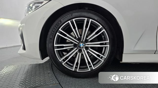 BMW 3 Series (G20) id 4688243 из Кореи 25