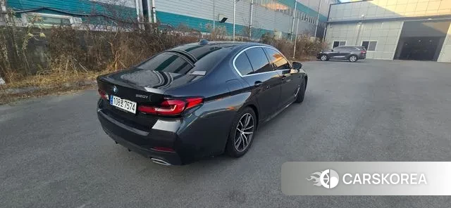 BMW 5 Series (G30) id 3660699 из Кореи 14