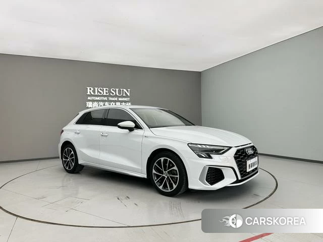 Audi A3 2021 Белый из Китая, фото 4