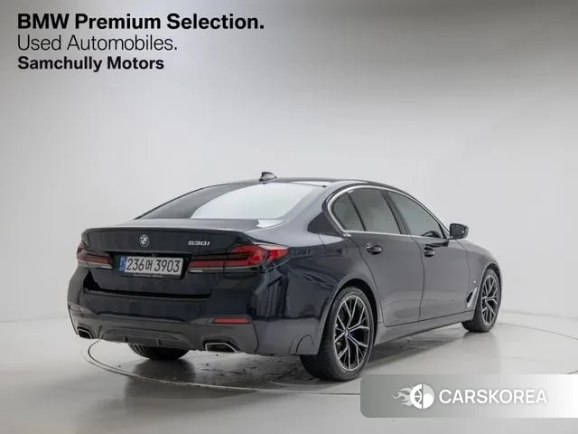 BMW 5 Series (G30) id 3777202 из Кореи 14