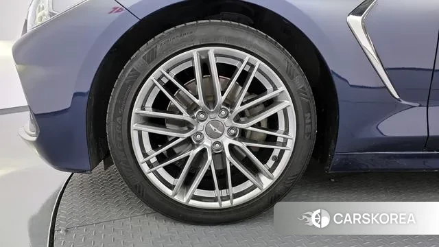 Genesis G70 id 3748376 из Кореи 14