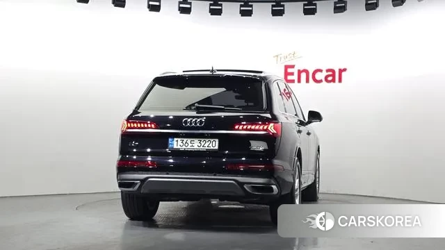 Audi Q7 (4M) id 3712612 из Кореи 14