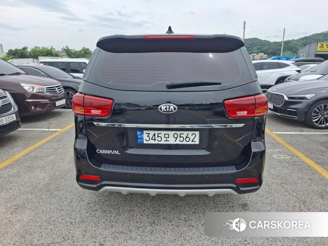 Kia The New Carnival id 4490698 из Кореи 14