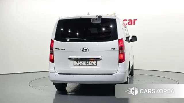 Hyundai The New Grand Starex id 3728763 из Кореи 14