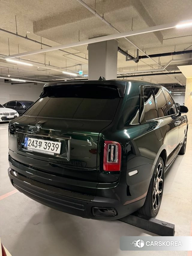 Rolls-Royce Cullinan 2023 Темно-зеленый из Кореи, фото 6