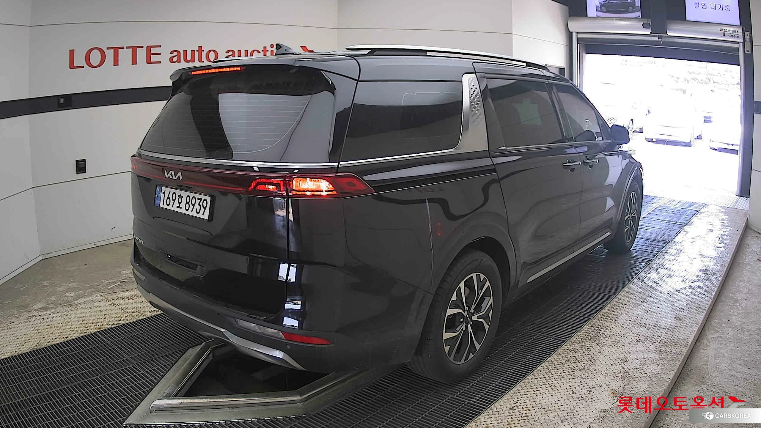 Kia Carnival id 4289596 из Кореи 31