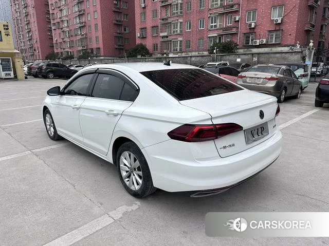 Volkswagen Bora 2021 Белый из Китая, фото 5