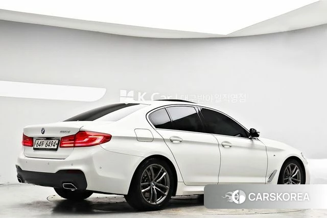 BMW 5 Series (G30) id 4356614 из Кореи 14