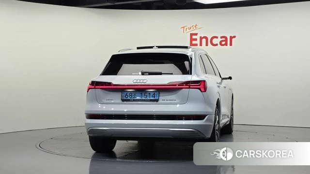 Audi e-Tron id 4854346 из Кореи 24
