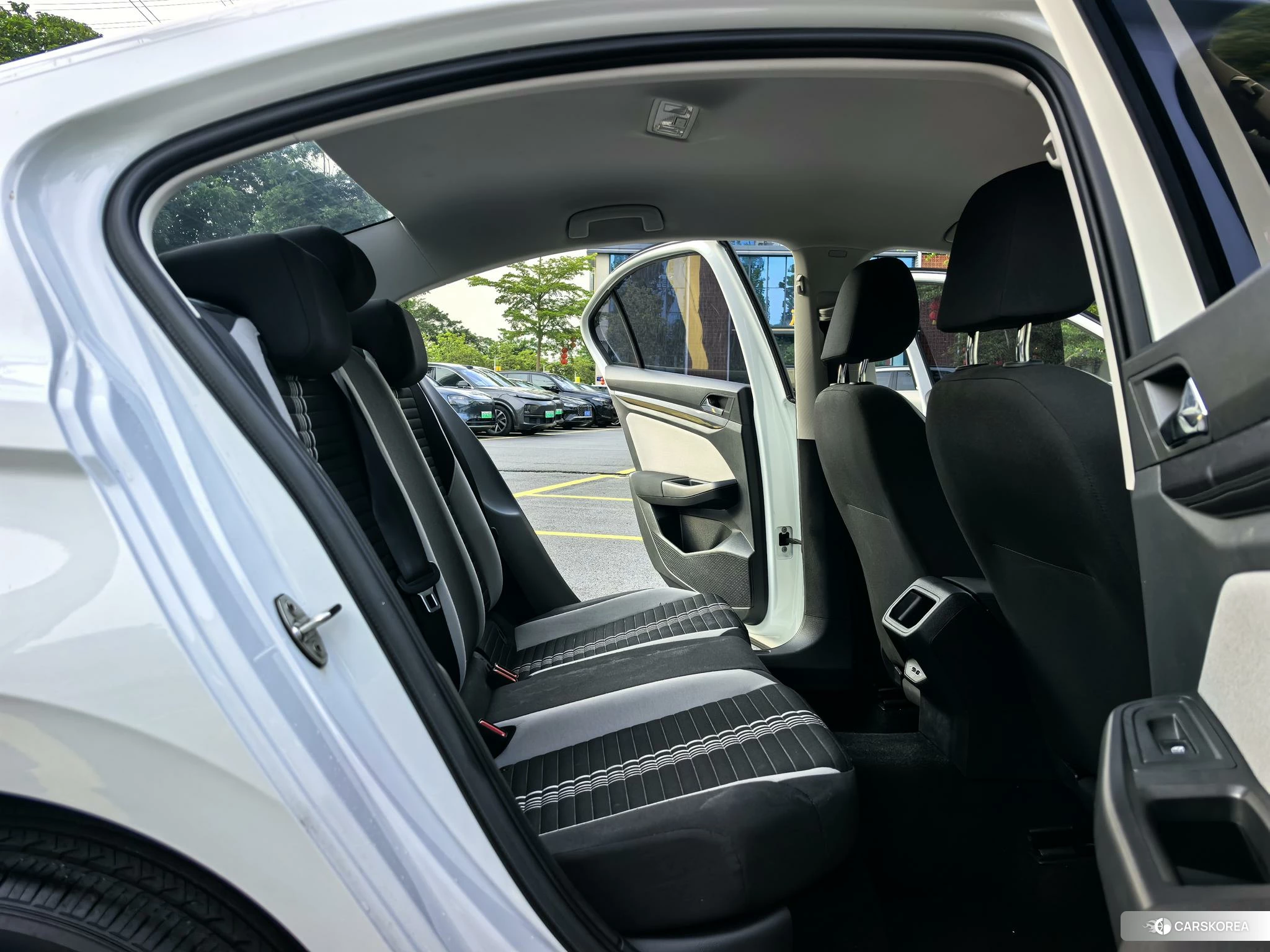 Volkswagen Bora id 4510862 из Китая 9