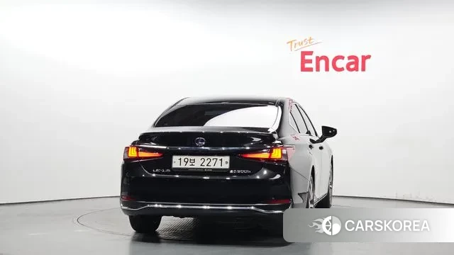 Lexus ES300h 7th generation id 3045461 из Кореи 14