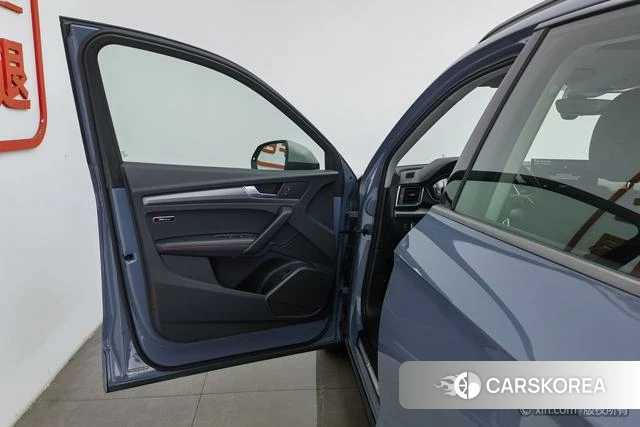 Audi Q5L id 4257938 из Китая 18