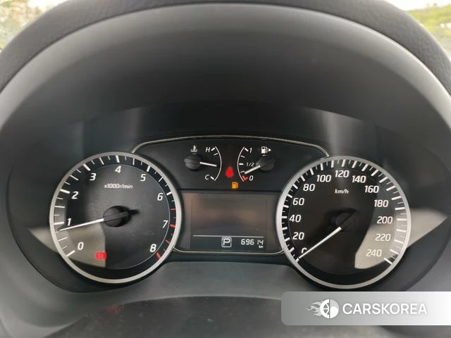 Nissan Xuan Yi 2020 Белый из Китая, фото 6