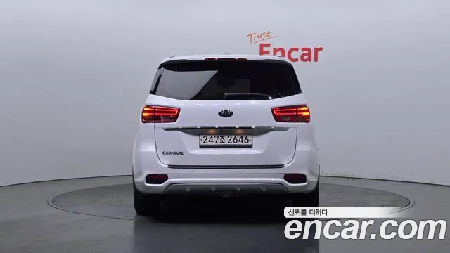 Kia The New Carnival id 2418877 из Кореи 14