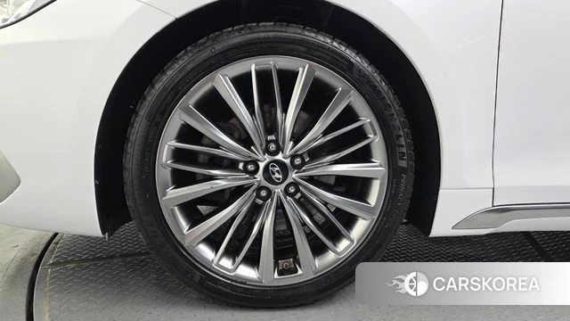 Hyundai Grandeur IG id 4496676 из Кореи 30