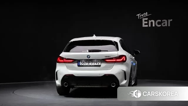 BMW 1 Series (F40) id 3764093 из Кореи 14