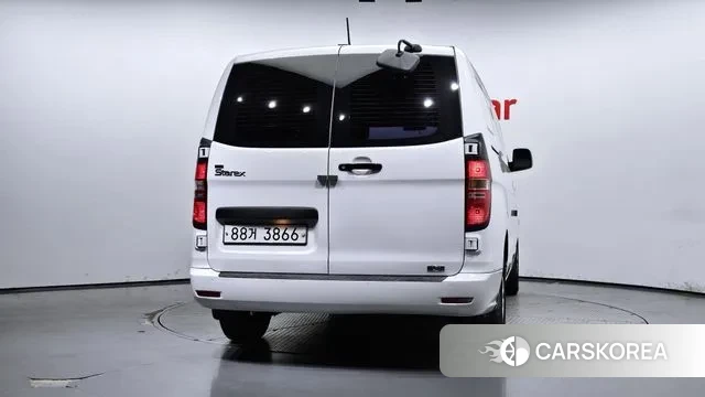 Hyundai The New Grand Starex id 3171558 из Кореи 14