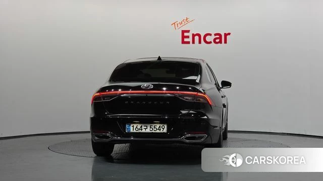 Hyundai The New Grandeur IG id 4750638 из Кореи 33