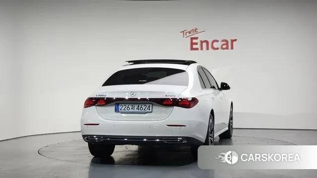 Mercedes-Benz E-Class W214 id 3031380 из Кореи 14