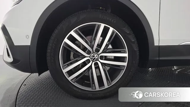 Volkswagen Tiguan Allspace id 3058102 из Кореи 14