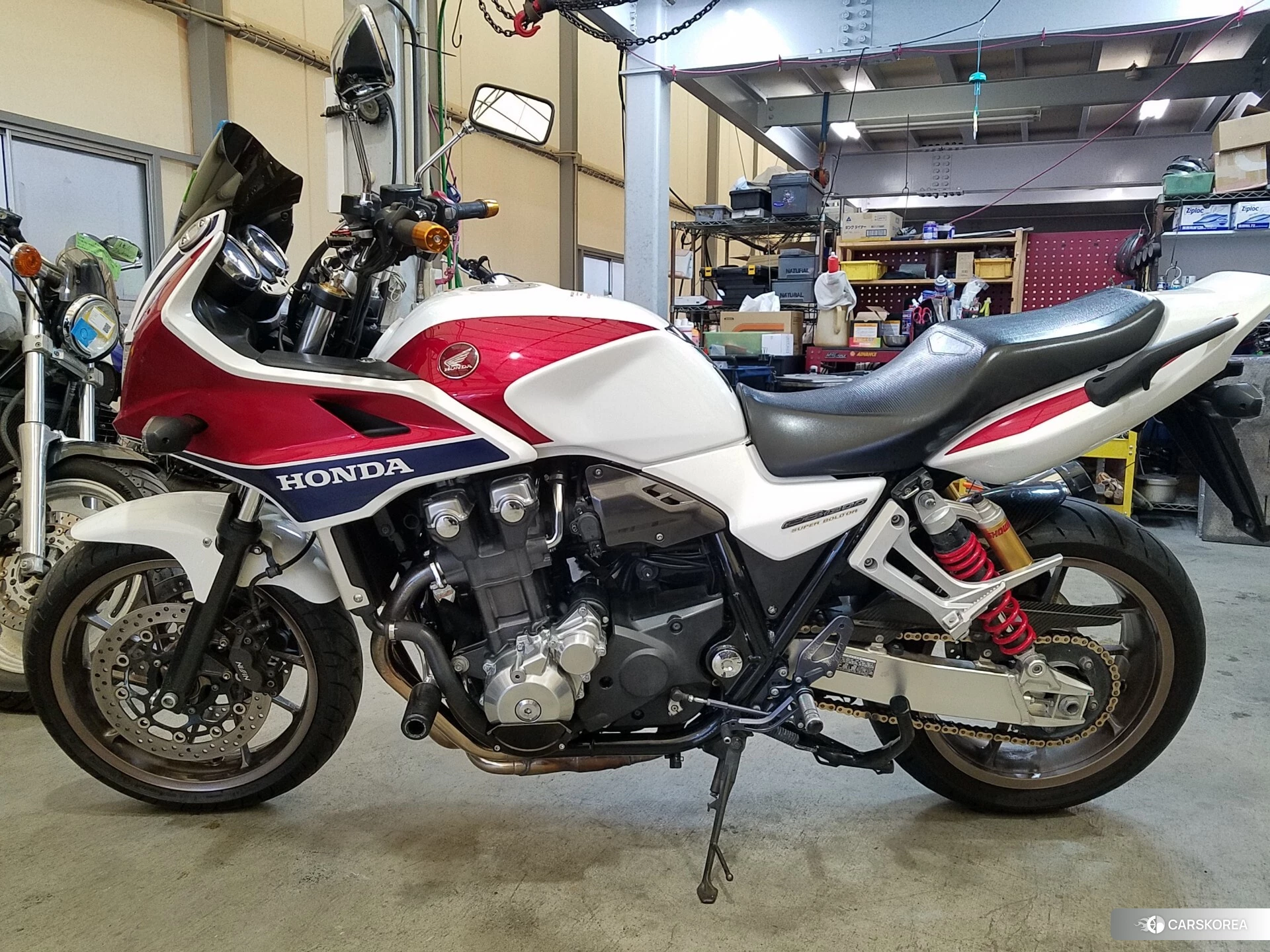 Проданный Honda CB1300SF BOLDOR ABS id 3950317 из Японии