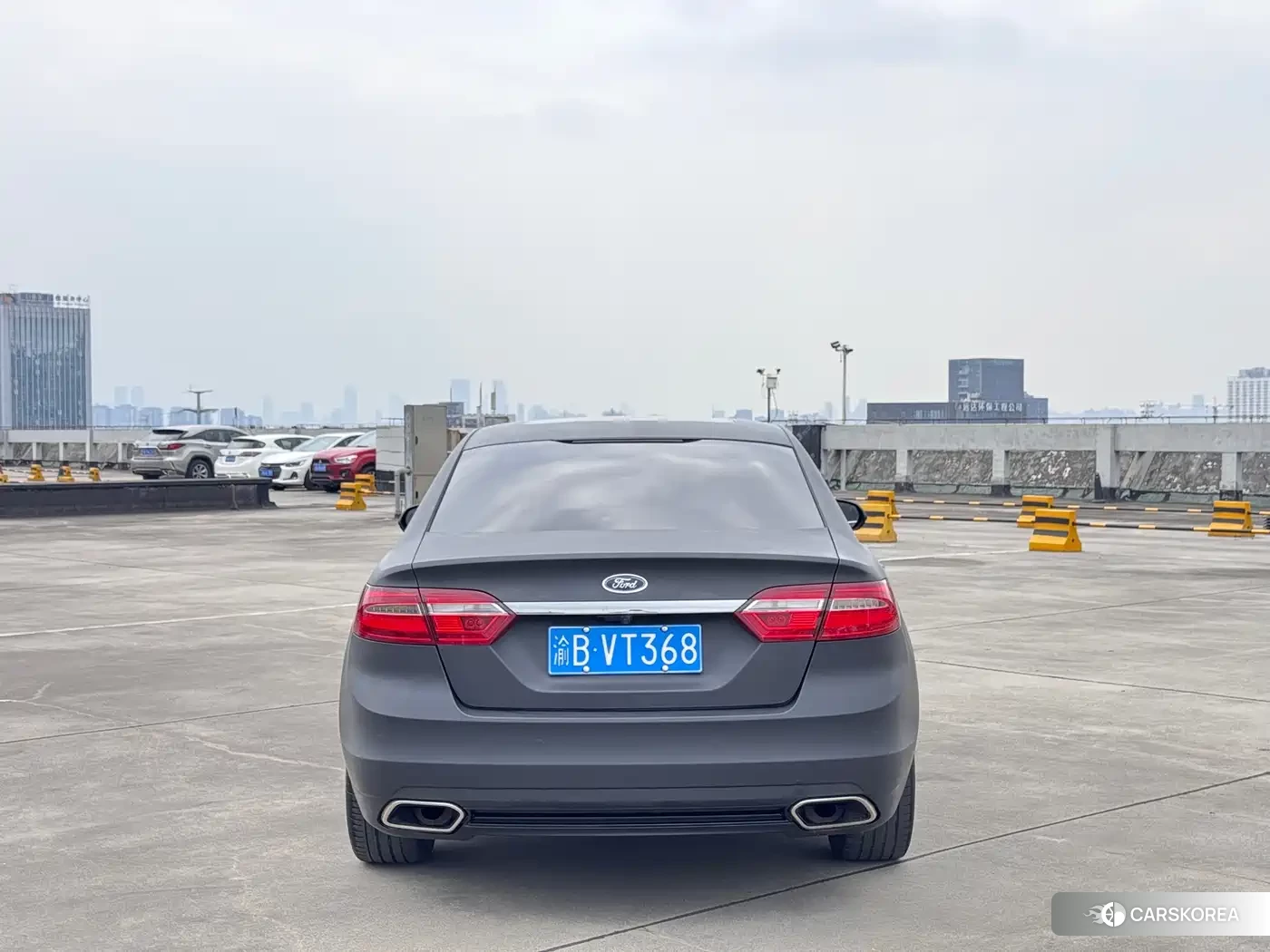 Ford Taurus id 4570801 из Китая 10