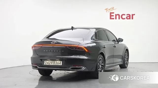 Hyundai The New Grandeur IG id 3389839 из Кореи 14