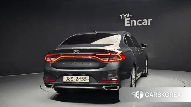 Hyundai Grandeur IG id 3336442 из Кореи 14