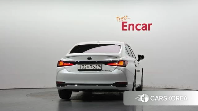 Lexus ES300h 7th generation id 4863768 из Кореи 31